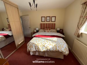 Cottage- Bedroom